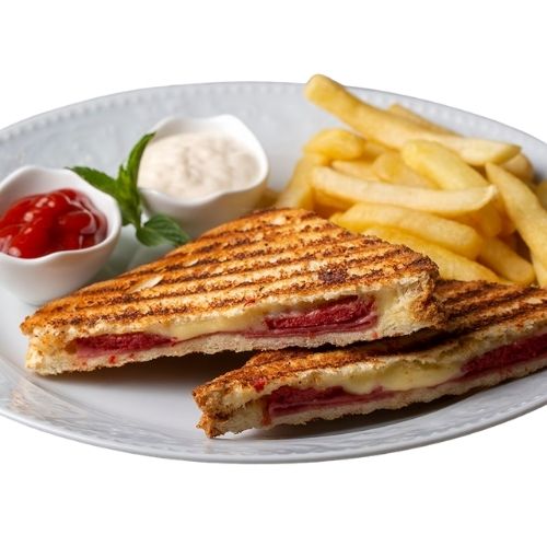 Sucuklu Tost